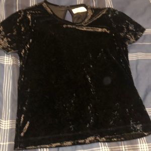 Velvet hollister top
